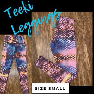 Like New Teeki Leggings
